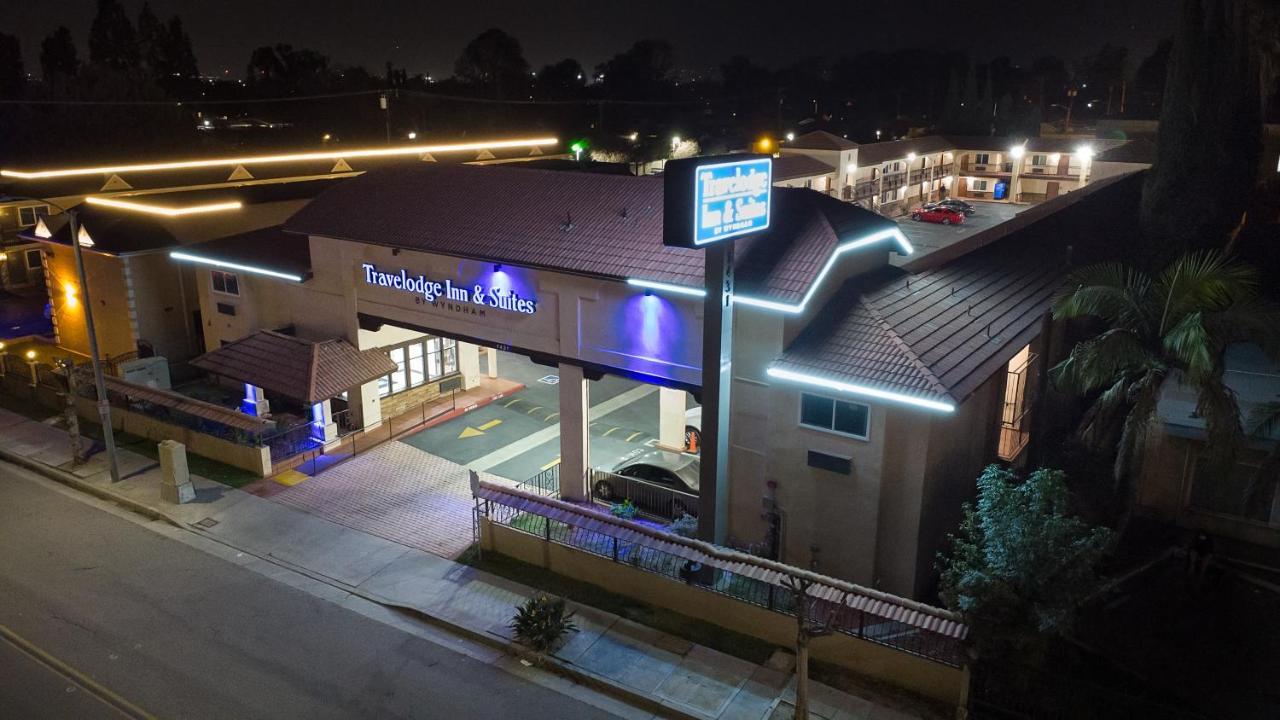Travelodge Inn & Suites By Wyndham West Covina Dış mekan fotoğraf