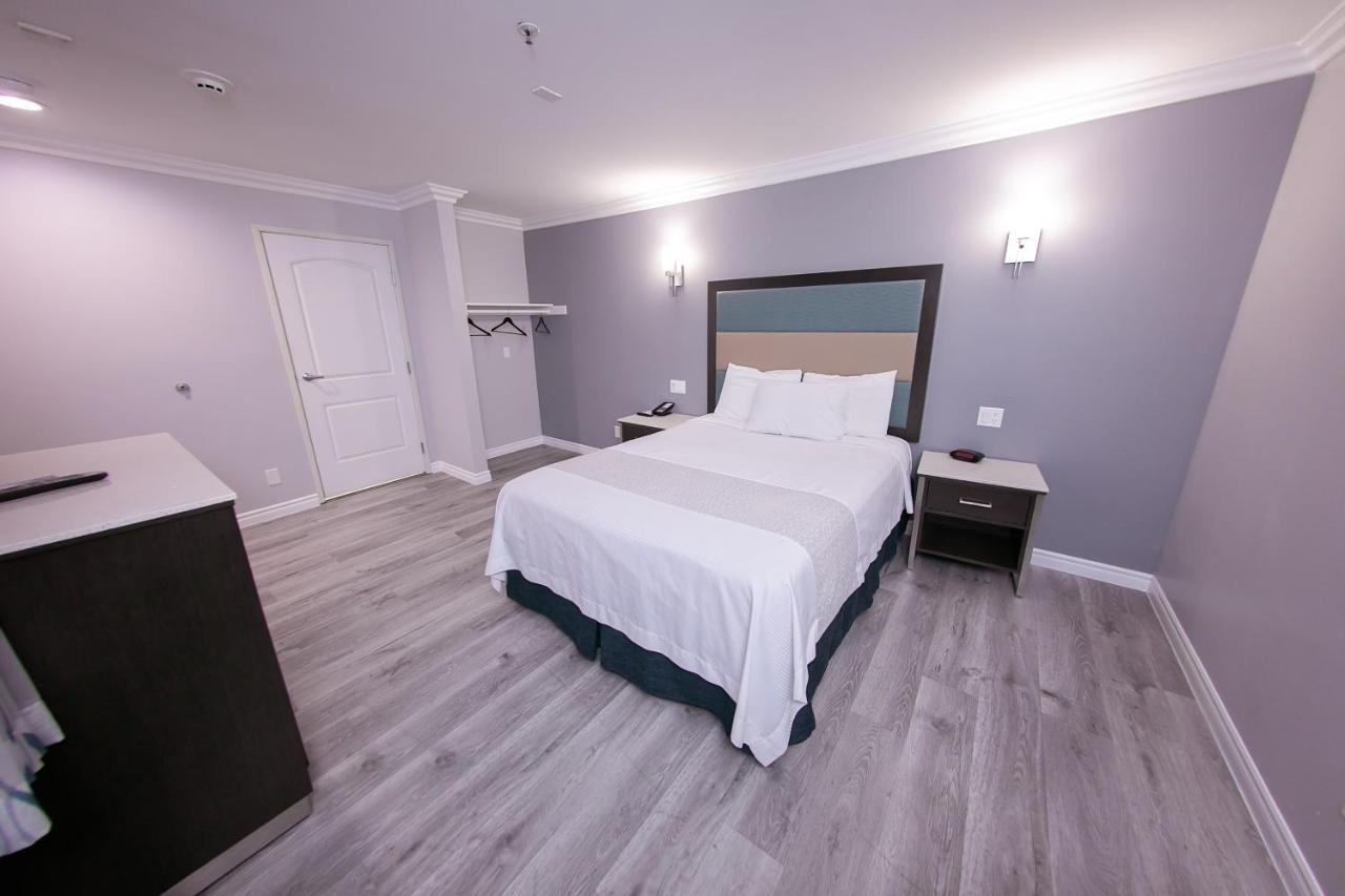 Travelodge Inn & Suites By Wyndham West Covina Dış mekan fotoğraf